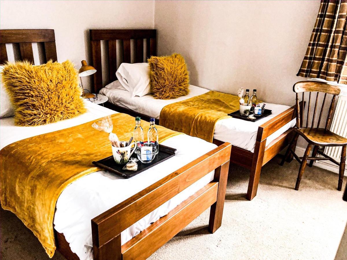 Frasers Guest House Battlesbridge Extérieur photo